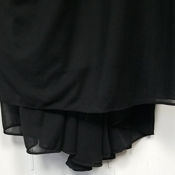 David's Bridal Bridesmaid Dress - Picture 4 of 7